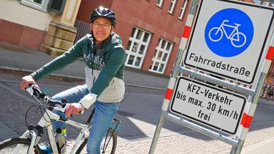 Gregor Steinbrenner auf den Fahrrad