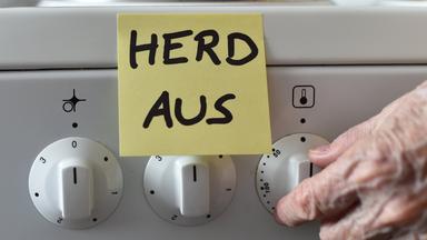 Zettel mit der Aufschrift "Herd aus"