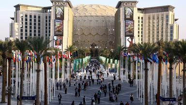 Platz in Dubai verweist auf COP28
