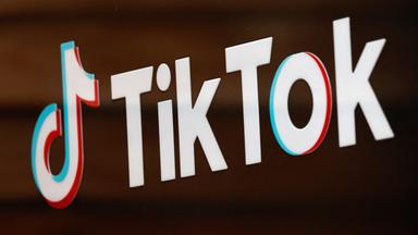 Schriftzug TikTok