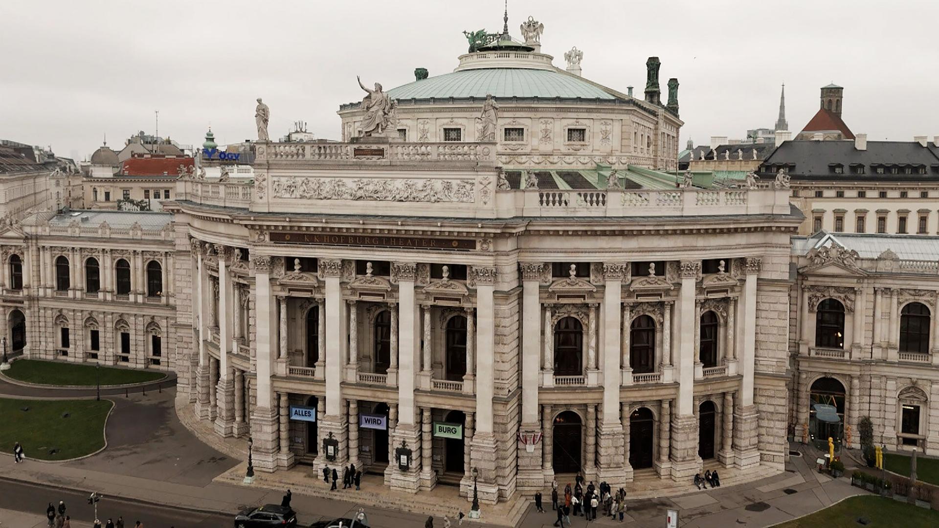 Die Außenfassade des Burgtheathers
