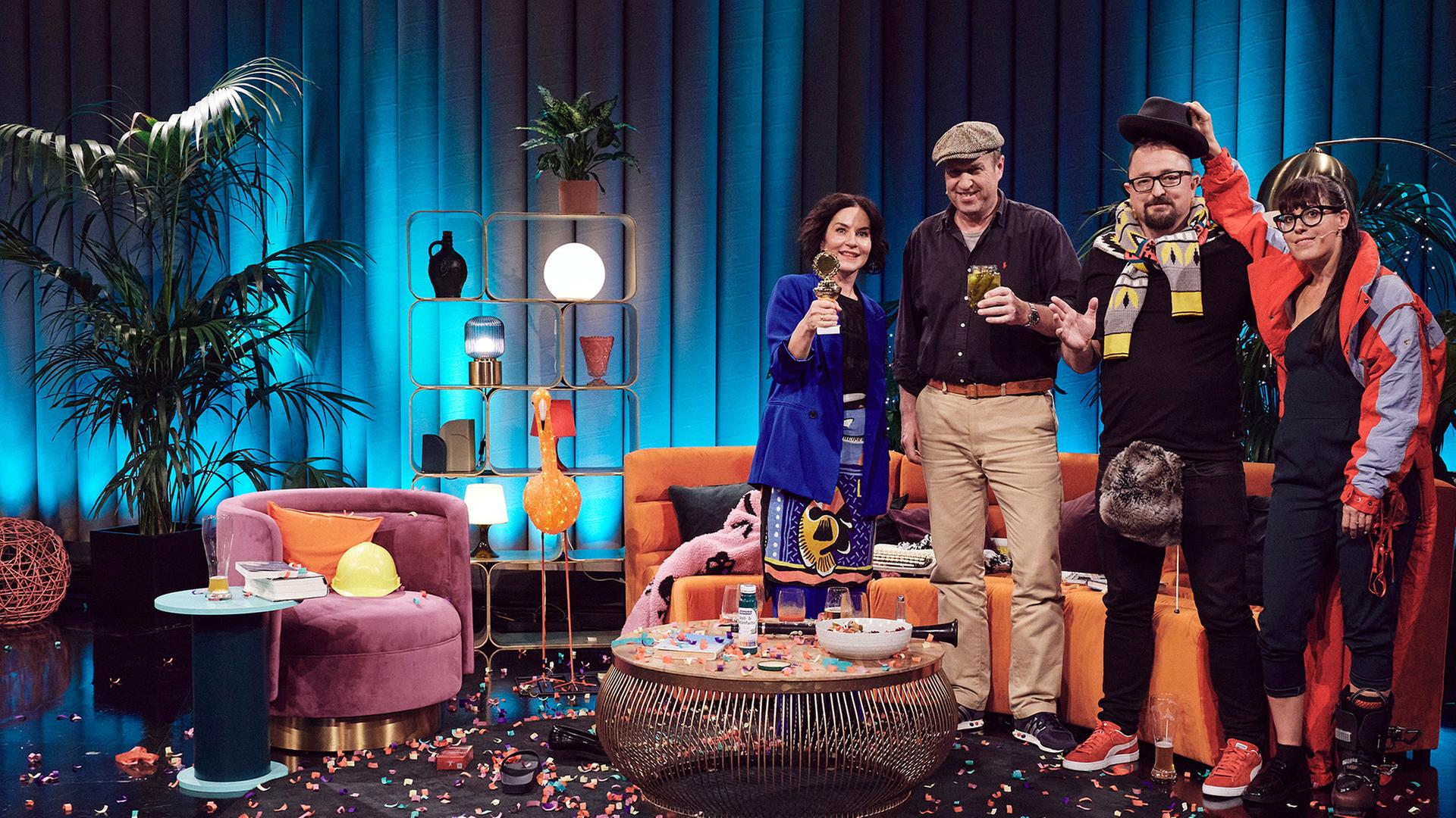 Von links: Marisa Burger, Josef Menzl, Helmut A. Binser und Eva Karl Faltermeier.