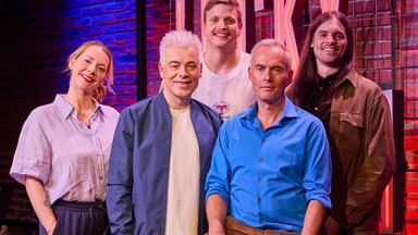 Von links: Kristina  Bogansky, Michael Mittermeier, Hauke van Göns, Johann König und Kai Borsutzky.