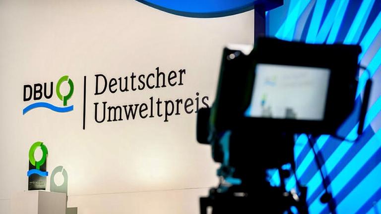 Logo: Deutscher Umweltpreis - Preisverleihung