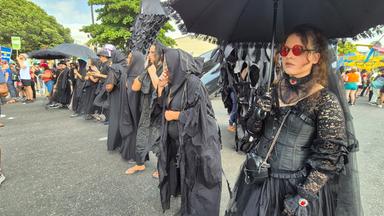 Fossile Brennstoffe beerdigen: Indigene, Kautschukzapfer und Bauern protestieren in Belém auf der COP30 gegen die Abholzung des Amazonas und fordern Mitspracherecht und ein Ende fossiler Brennstoffe. 