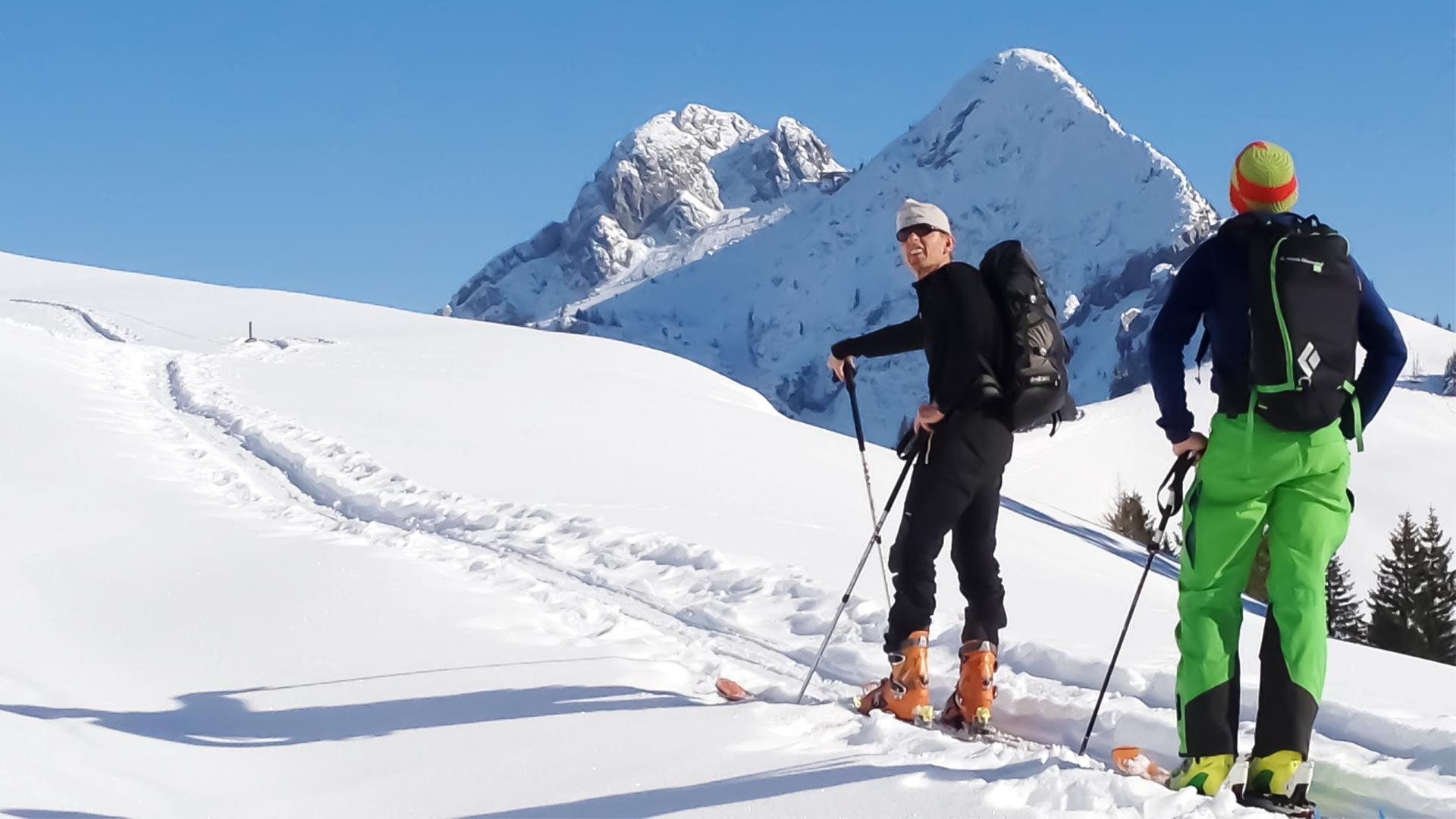 Skitourengeher kurz vor Ross- und Buchstein.