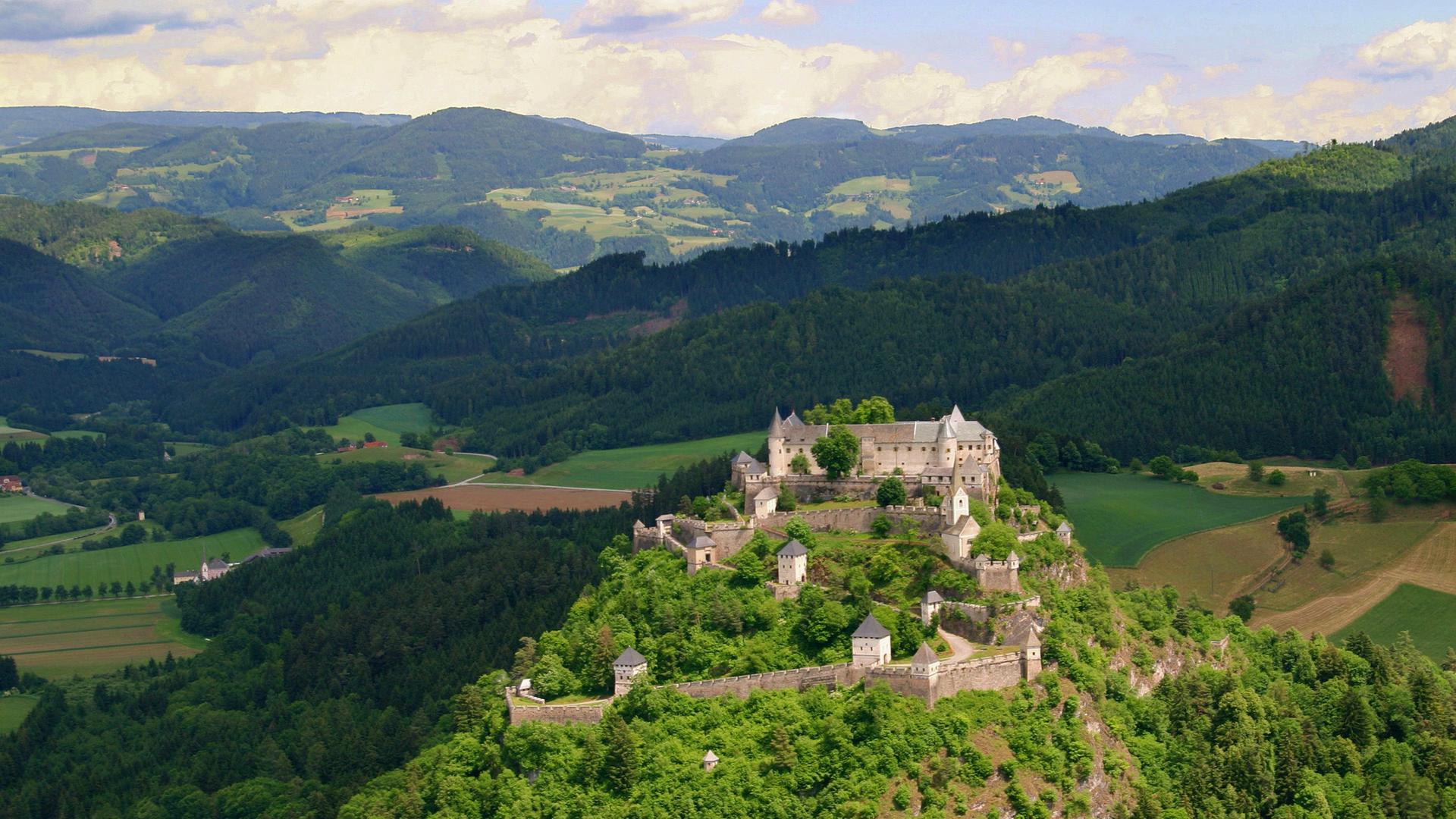 Burg Hochosterwitz - Vorbild für Disneys Cinderella Schloss 