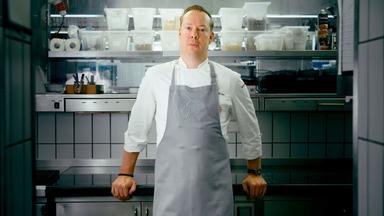 Tim Extra ist Küchenchef im Restaurant Apicius in Bad Zwischenahn