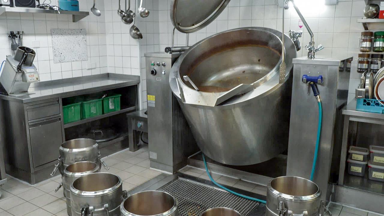 Blick in eine Großküche