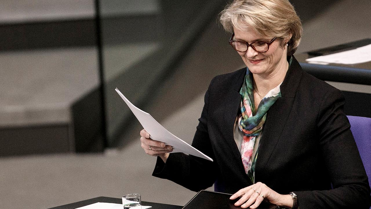 Porträt: Bildungsministerin Anja Karliczek