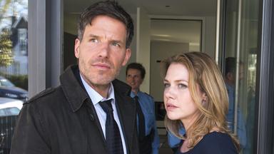 "Böser Wolf (1)": Die Kommissare Oliver von Bodenstein (Tim Bergmann) und Pia Kirchhoff (Felicitas Woll) in Nahaufnahme.