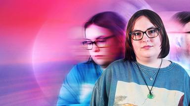 Montage: Junge Frau mit Brille- zu sehen von vorne und der Seite