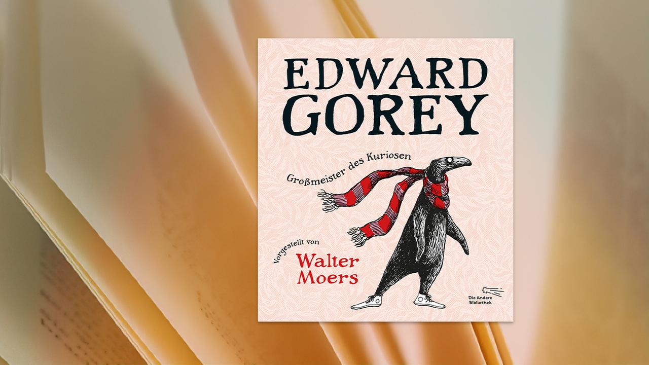 Auf dem Umschlag des Buches ist eingezeichnetes Fabelween zu sehen, mit Adlerkopf und Pinguinartigem Körper, das einen langen roten Schal und Turnschuhe trägt.