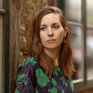 Portrait der Autorin