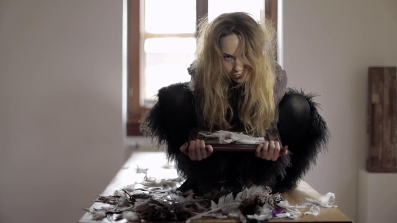 "Die Harpyie" von Megan Hunter