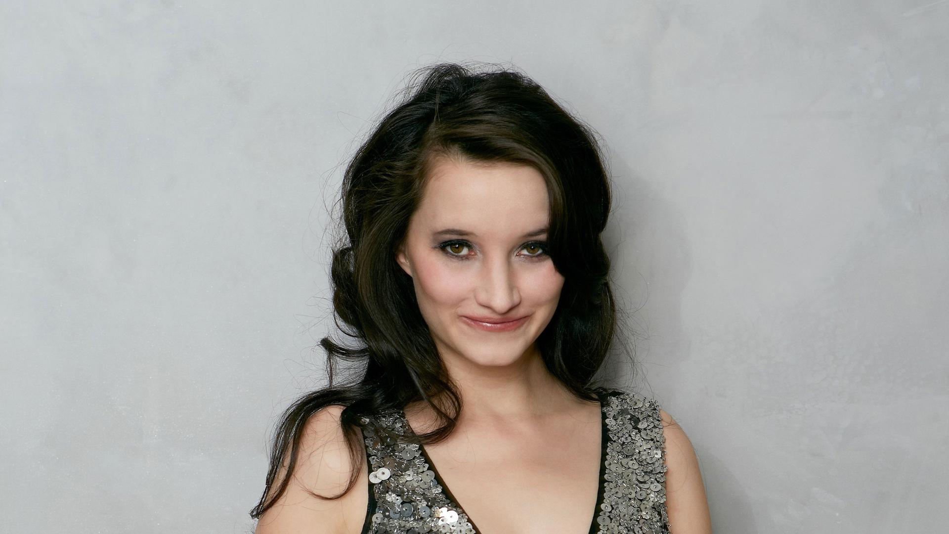 Anna Prohaska lächelt