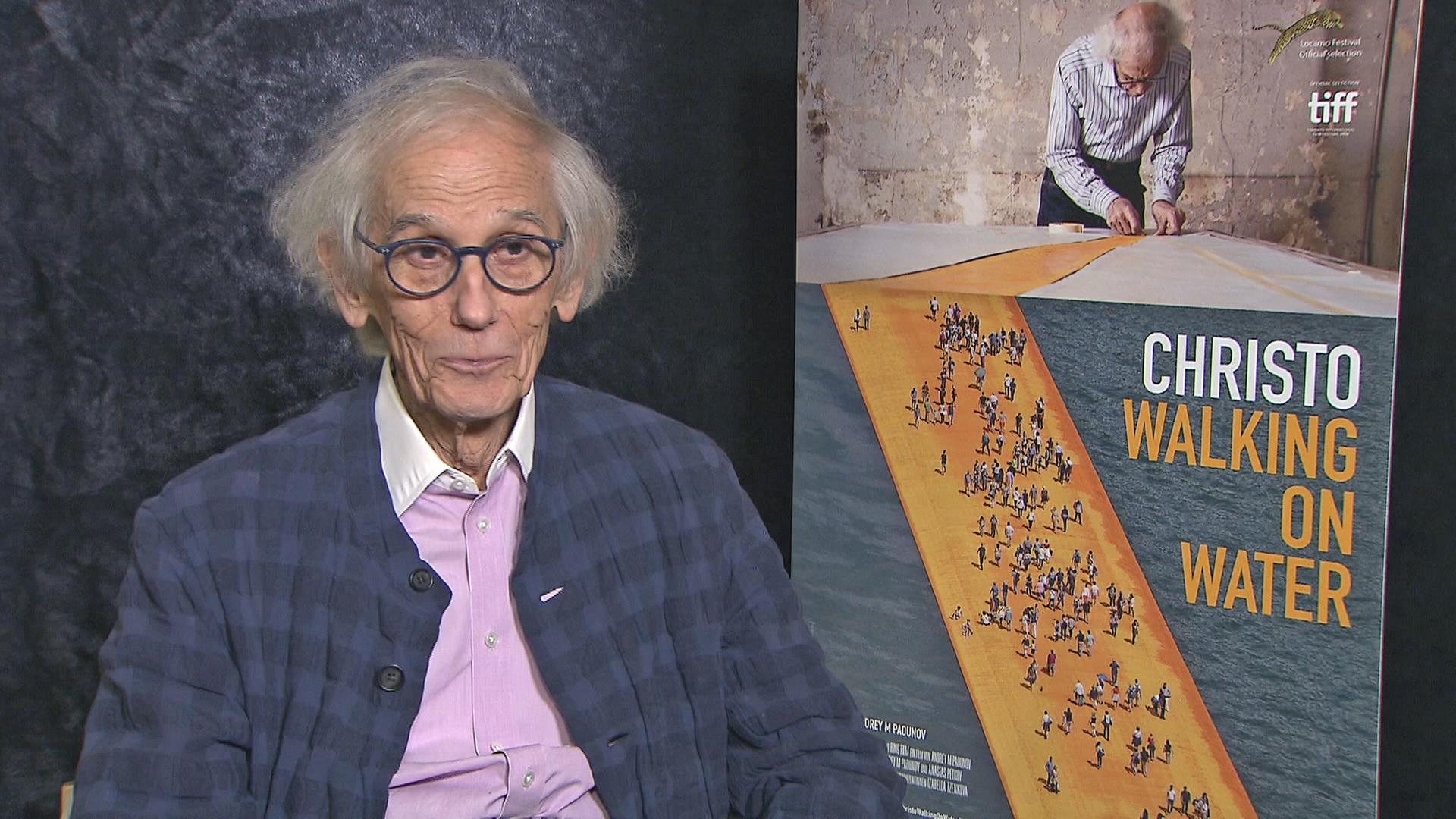 Verhüllungskünstler Christo im Interview