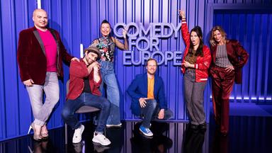 Julia Gámez Martin präsentiert „Comedy for Europe“
