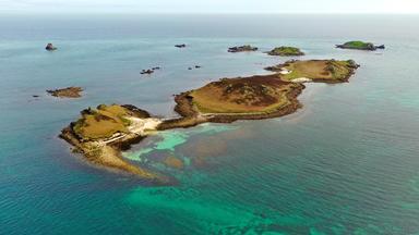 Die Scilly-Inseln liegen rund 45 Kilometer vor der Küste Cornwalls und bestehen aus mehr als 140 Inseln.
