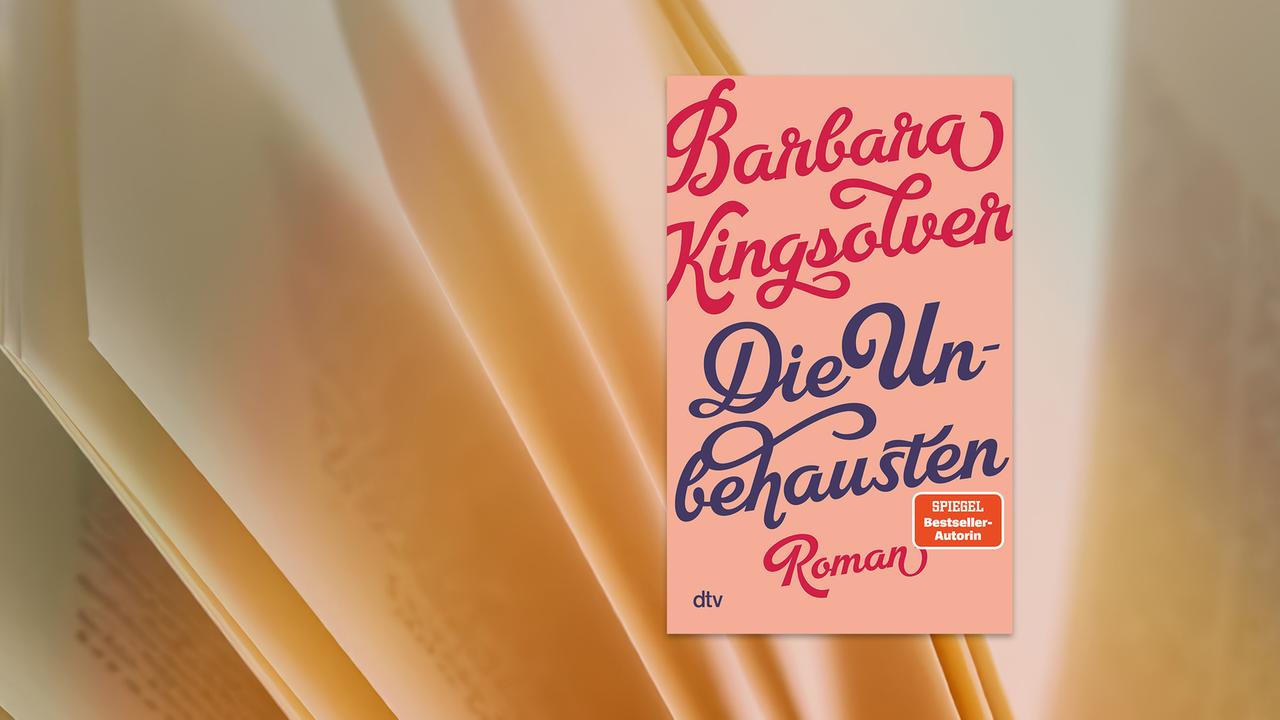 Geschwungener Schriftzug des Autorinnennamen in roter und des Titels in blauer Schrift auf rosa Hintergrund. 