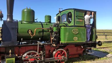 hr Alter sieht man ihr nicht an: 120 Jahre ist Lok 30 schon im Einsatz.