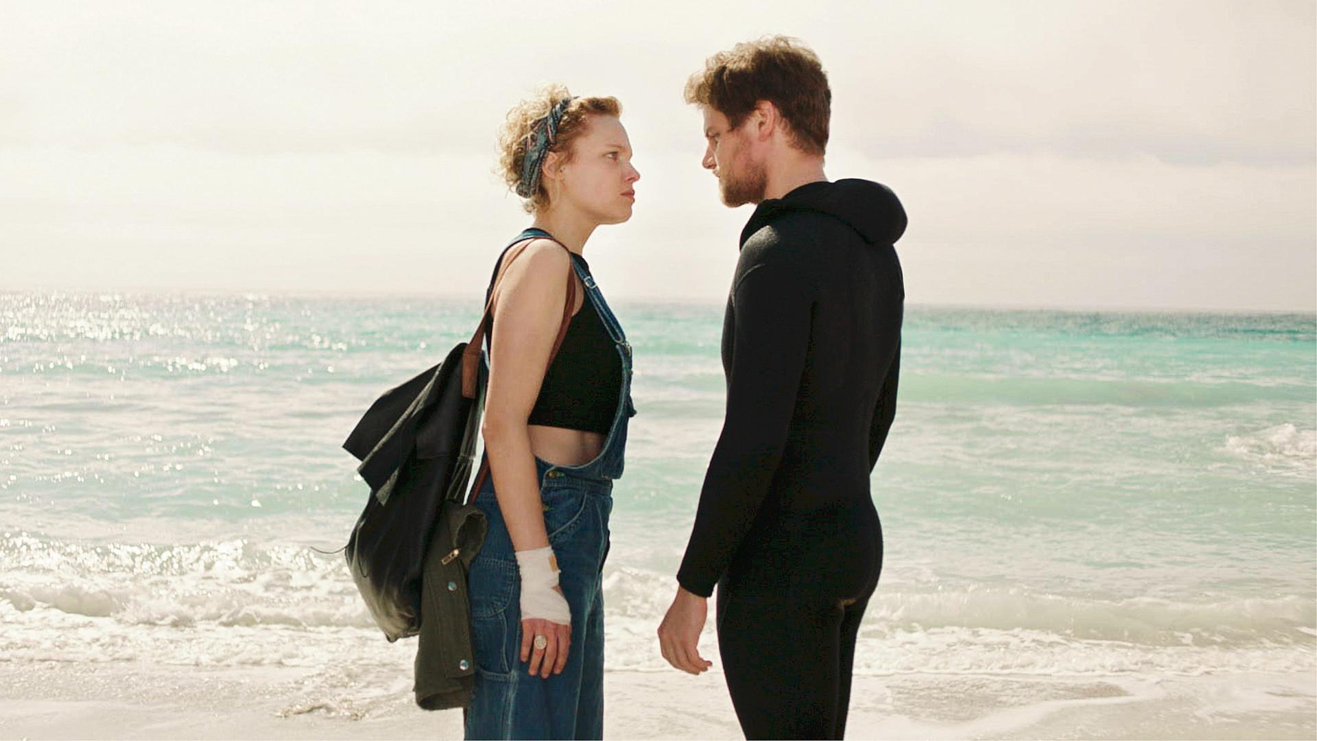 Julia Franz Richter (Lena), Dominik Singer (Robert)