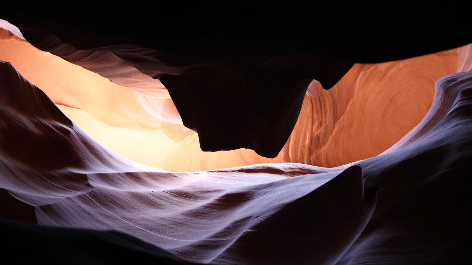 "Die Farben der Wüste: Das rote Colorado Plateau" - Der Antelope Canyon in Arizona / USA