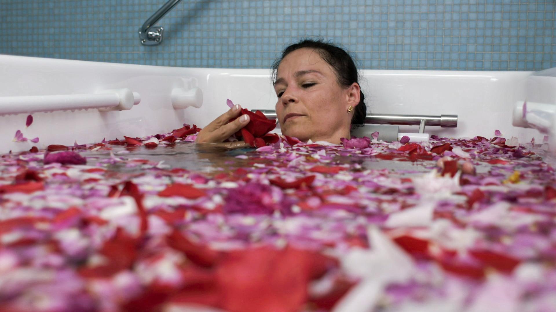 Wasseranwendungen in der Kuranstalt Bad Kreuzen.