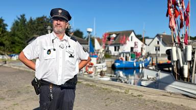 Der einzige ganzjährig auf Hiddensee stationierte Polizist: Polizeihauptmeister Thomas Moritz