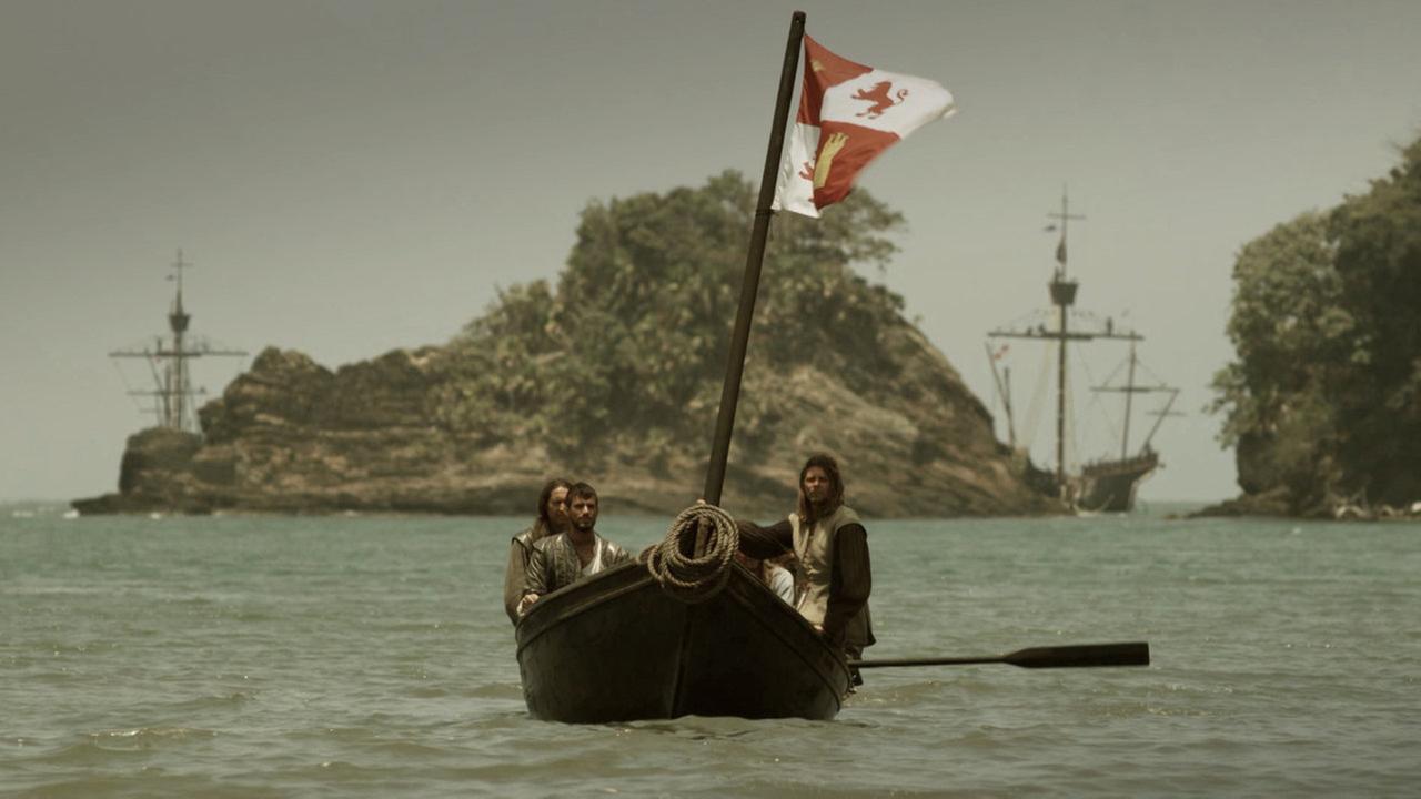 Boot mit Männern auf dem Meer vor einer Insel