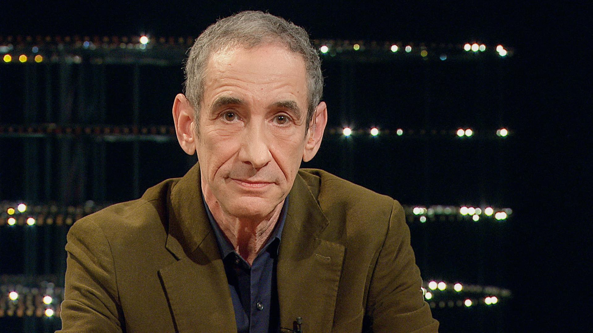 Portrait eines Wissenschaftlers im Studio