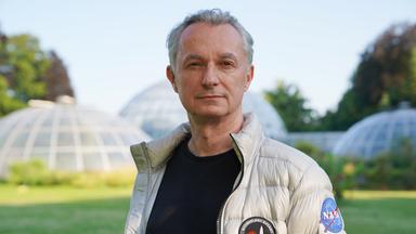 Der Zürcher Drohnenkünstler in der Tech-Elite | Folge 1