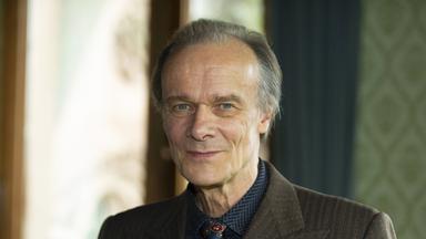 Porträtfoto des Schauspielers Edgar Selge