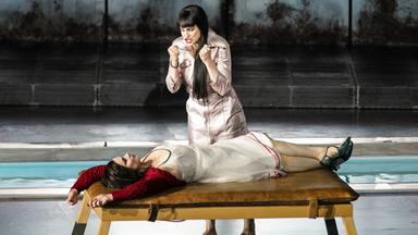 Ausrine Stundyte (Elektra) und Asmik Grigorian (Chrysothemis)