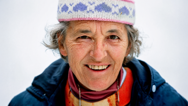 Ihr ganzes Leben lang hat sich Elisabeth Kübler-Ross mit Sterben und Tod beschäftigt. Ihre Publikationen zum Thema brachten ihr Weltruhm und trugen Entscheidendes zur Enttabuisierung des Sterbens bei.