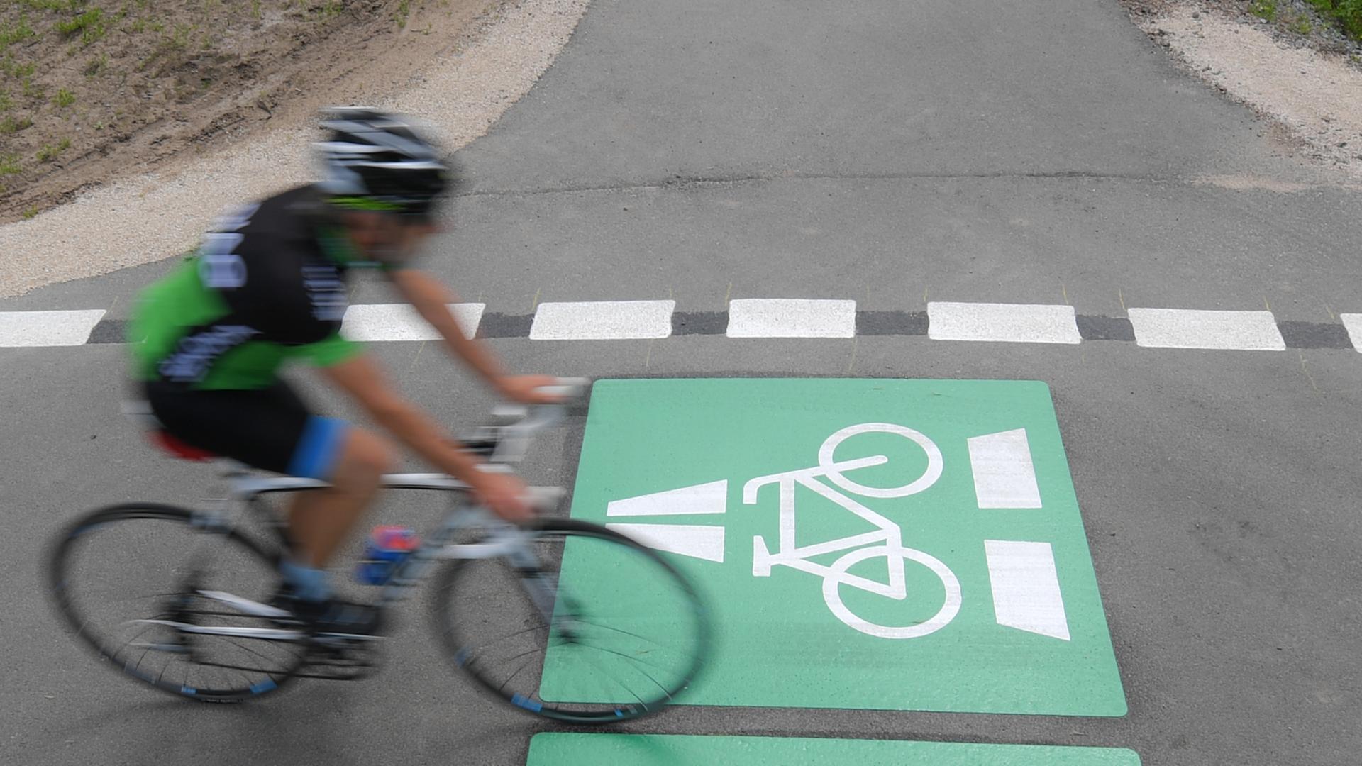Erster Radschnellweg in Hessen