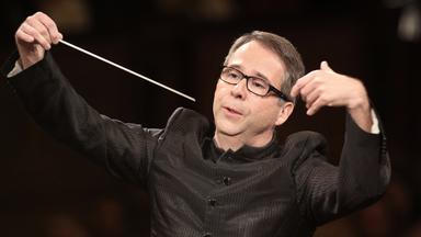 Dirigent Bertrand de Billy.