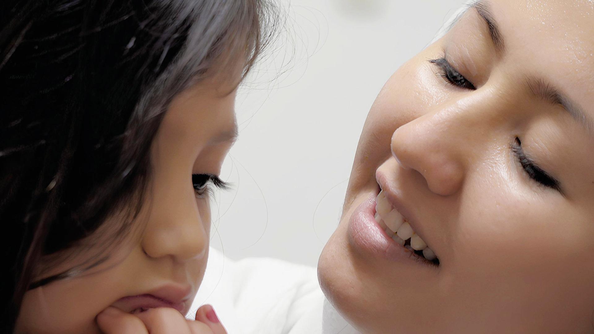 Sanam Hosseini mit Tochter Elmira