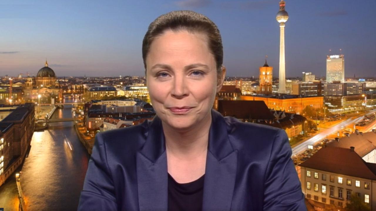 Standbild: Gespräch mit Thea Dorn