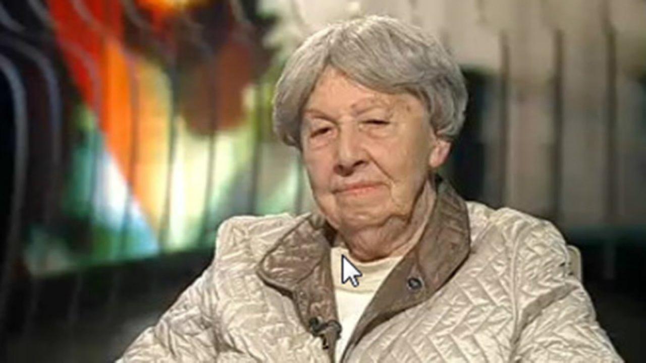 Standbild: Gespräch mit Trude Simonsohn