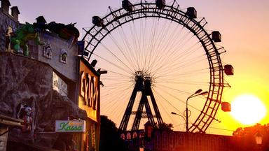 Wiener Riesenrad und Geisterbahn