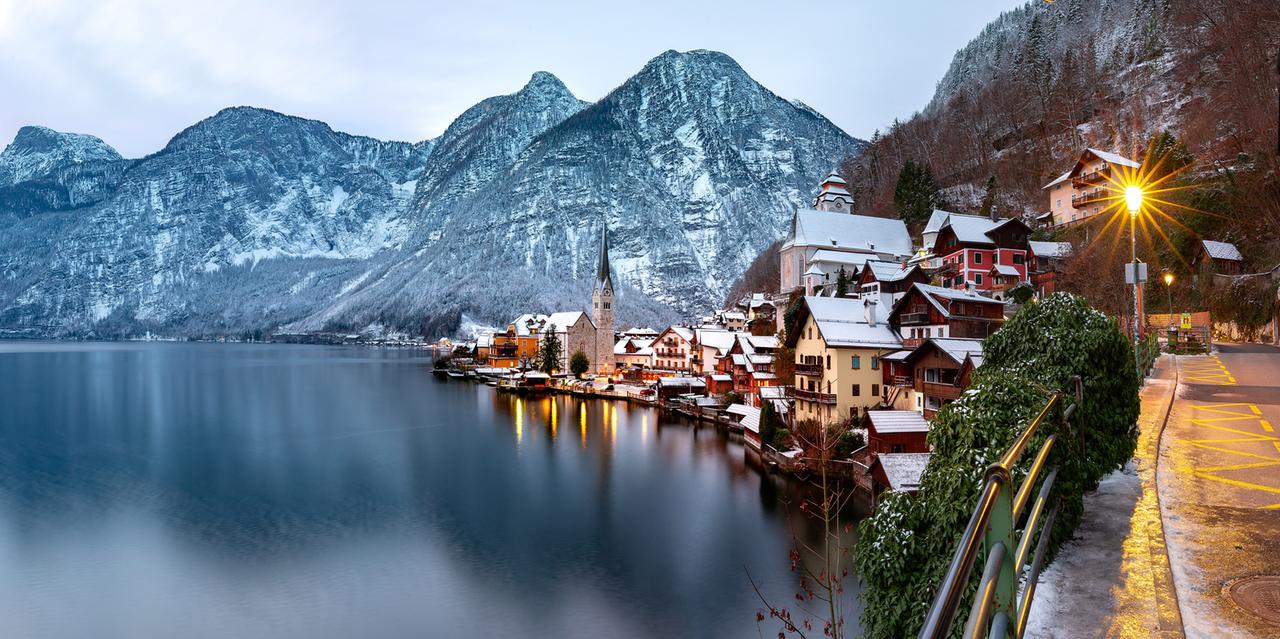 Hallstatt in der Dämmerung