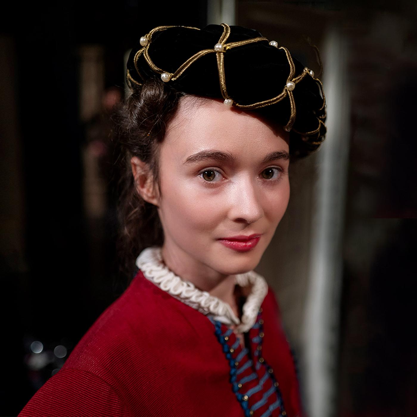 Schauspielerin Julia Anna Grob in ihrer Rolle als junge Margot Friedländer