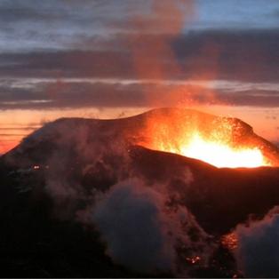 Der Ausbruch des Eyjafjallajökull im Jahr 2010 in Island brachte den Flugverkehr europaweit zum Erliegen.
