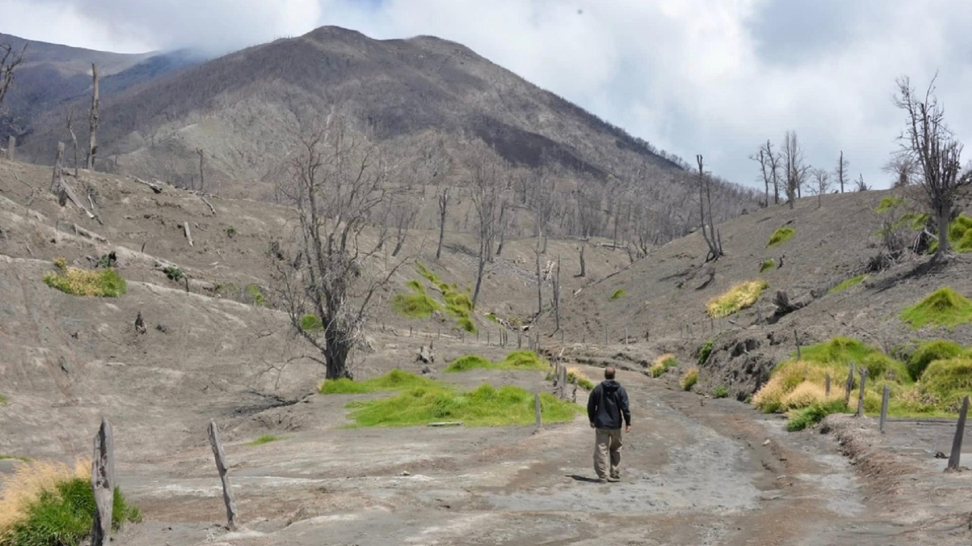 Seit Januar 2006 ist der Vulkan Turrialba in Costa Rica sehr aktiv. Seine Ausbrüche zerstörten mehrere Siedlungen.