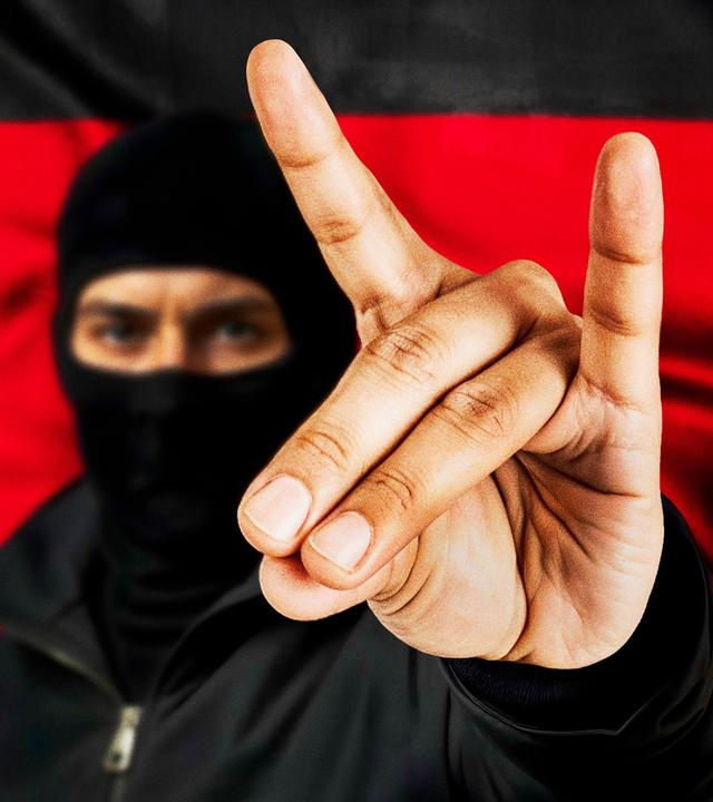 Keyvisual zum Dokumentarfilm "Im Visier der grauen Wölfe".