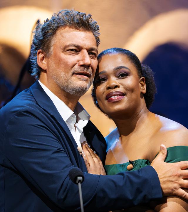 Jonas Kaufmann und Pretty Yende beim Neuschwanstein Konzert 2026