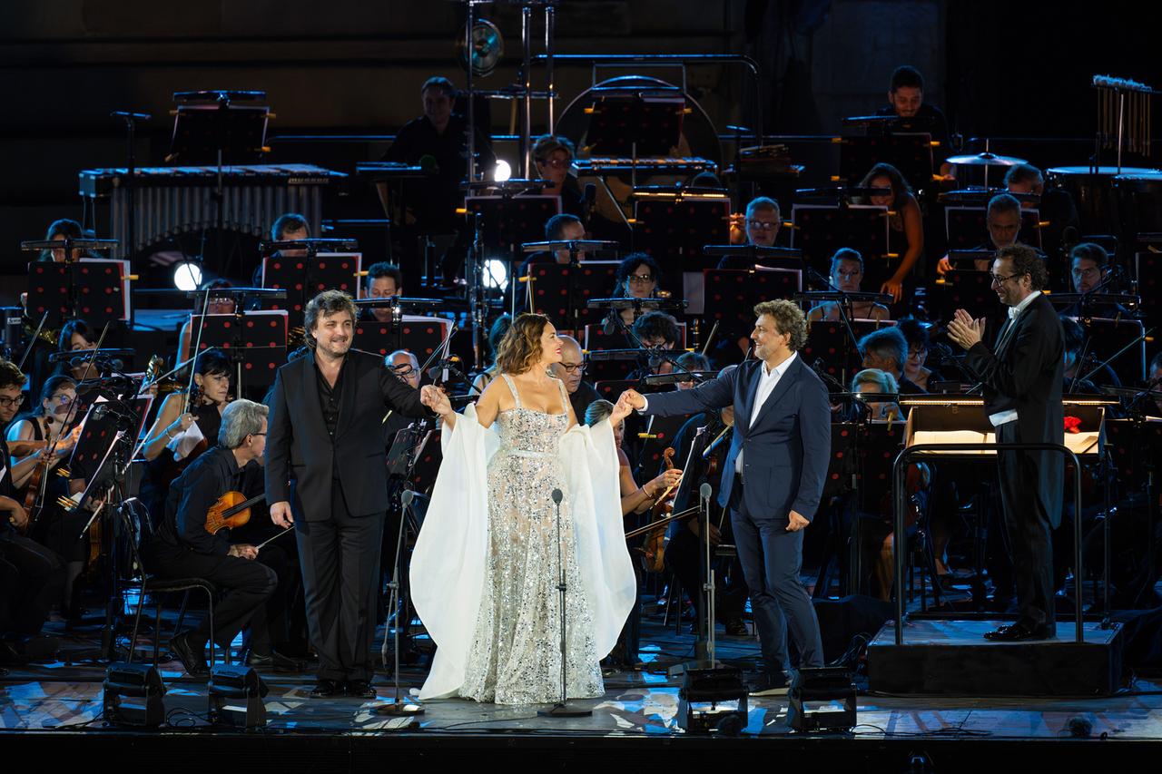 Jonas Kaufmann mit Sopranistin Sonya Yoncheva und Bariton Ludovic Tézier