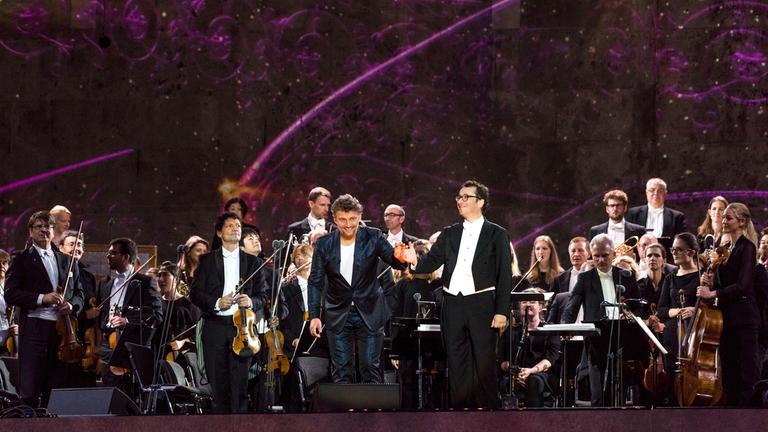 Jonas Kaufmann und Jochen Rieder auf der Bühne