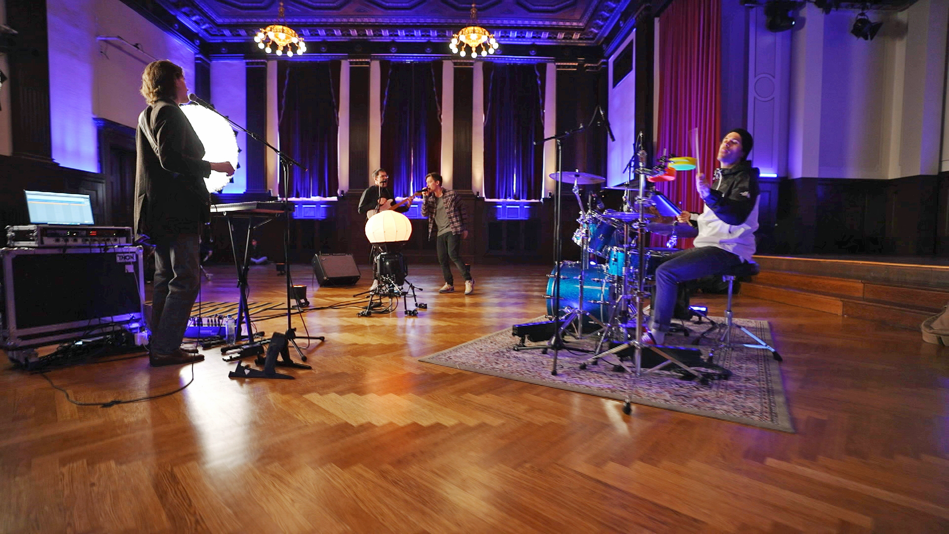 Jonas Nay mit seiner Band "Pudeldame"